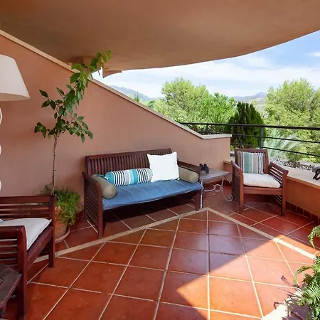 Nueva Andalucia Magna Golf Appartamento *